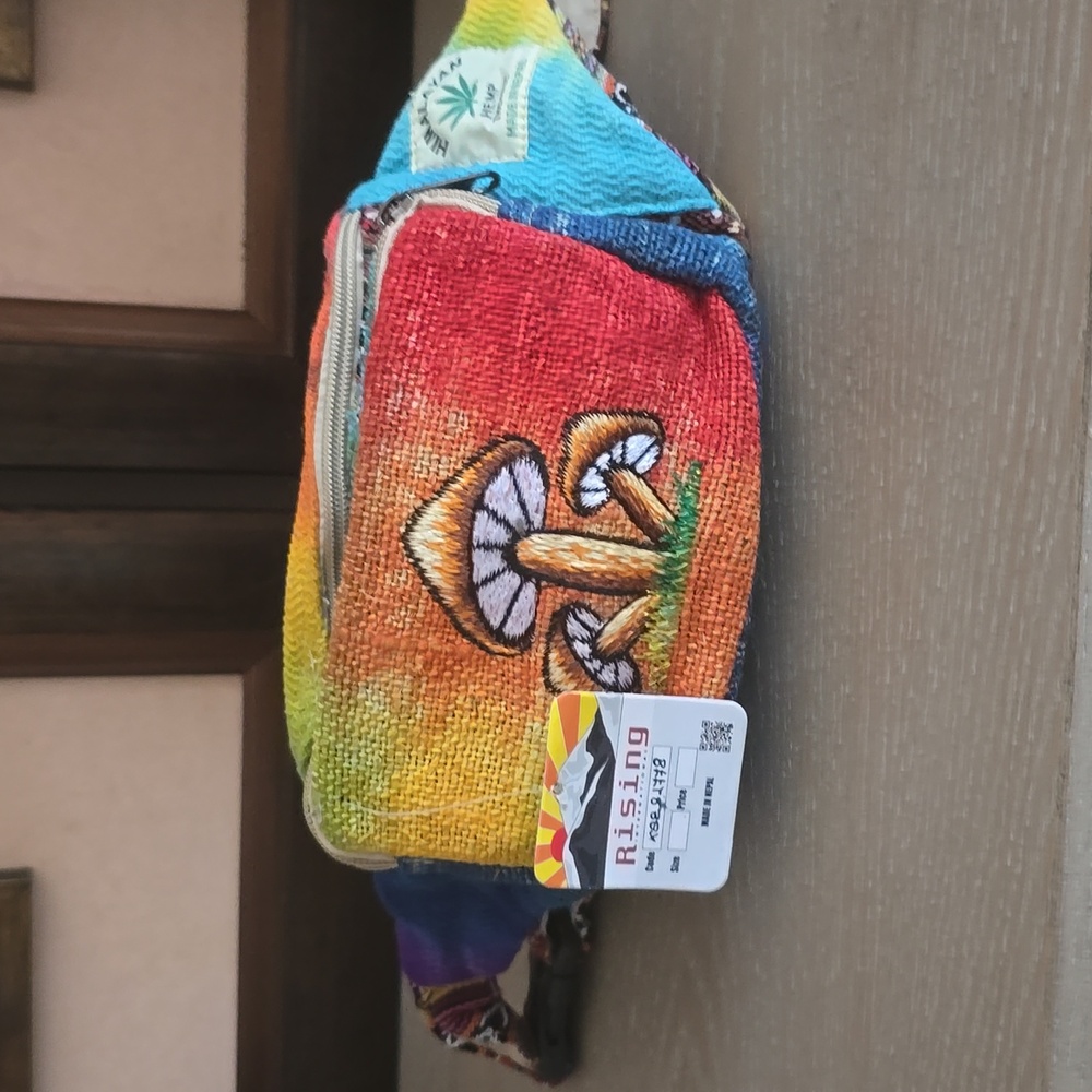 MUSHROOM RAINBOW BELT BAG